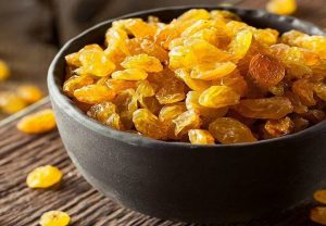 قیمت کشمش پلویی آفتابی خشک انتخابی سالم و خوش طعم برای پلو، دسر و میان وعده